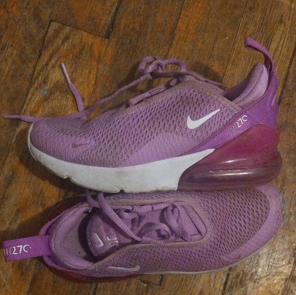 Nike Kids Sneakers in Purple and White
